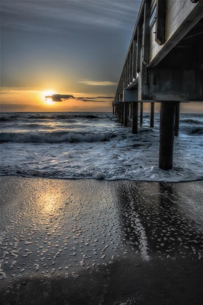 Sunrise by the Pier 